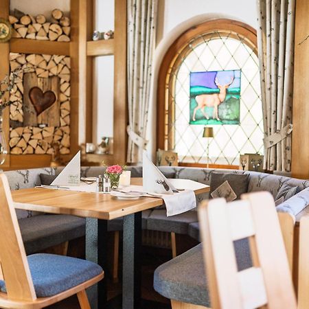 Hotel Gasthaus Hirschen Im Hochschwarzwald Todtnau Nahe Feldberg ภายนอก รูปภาพ