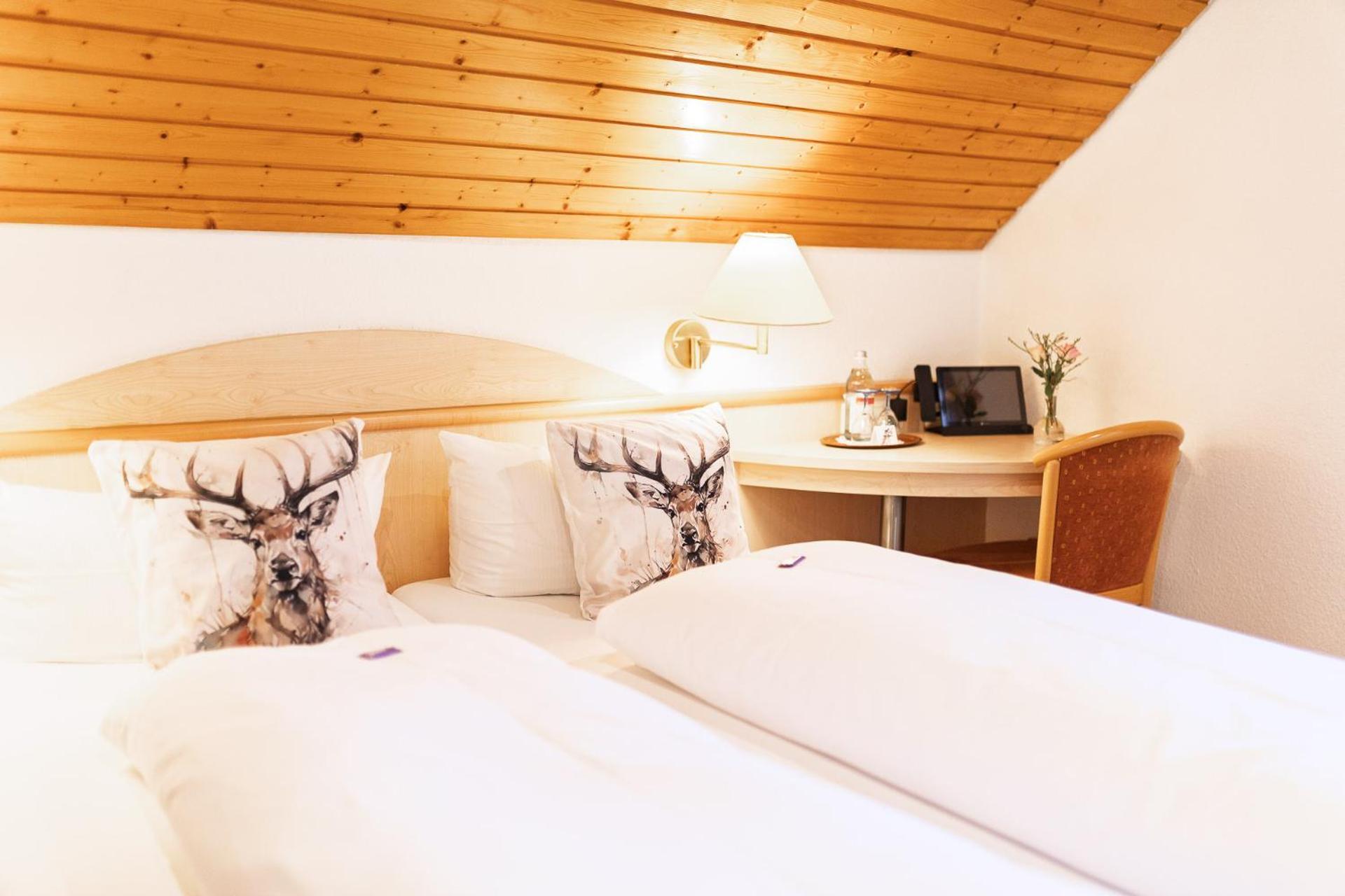 Hotel Gasthaus Hirschen Im Hochschwarzwald Todtnau Nahe Feldberg ภายนอก รูปภาพ